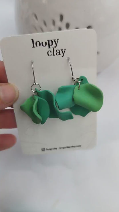 Orecchini Eleganti Pendenti Artigianali con Petali di Fiore Ispirati alla Natura - Gioielli Unici Fatti a Mano