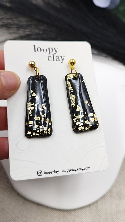 Gold and black drop earrings, bright touches
