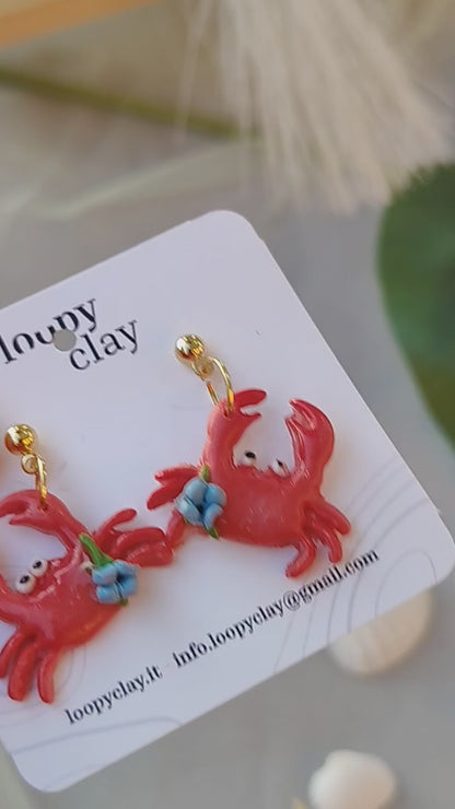 Orecchini estate mare donna artigianali – orecchini granchio - summer earrings Orecchini donna artigianali pendenti con fiori colorati, leggeri, unici, stile estate trendy - orecchini estate - orecchini pendenti.